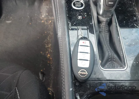 2022 Nissan Kicks Sv Xtronic Cvt z USA, uszkodzony, nr VIN 3N1CP5CV0NL518409